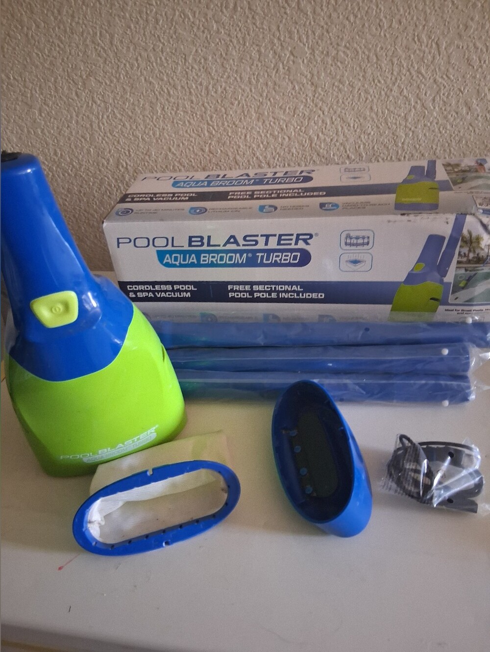 Aqua Pool Blaster Aqua Broom Turbo - Bright Blue & Lime Green